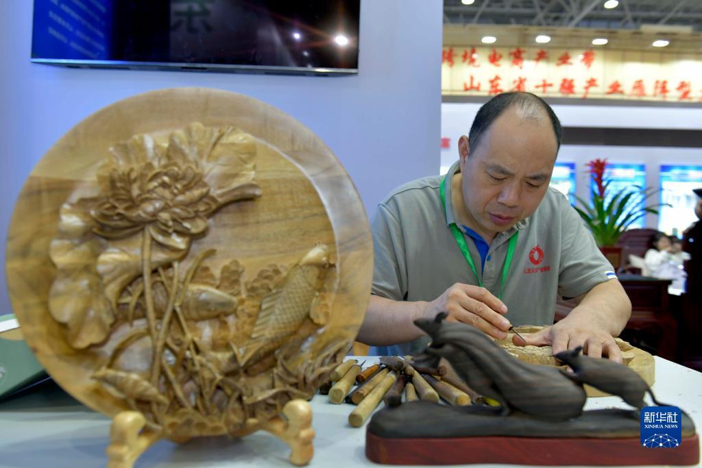 彩金博论坛网站有哪些